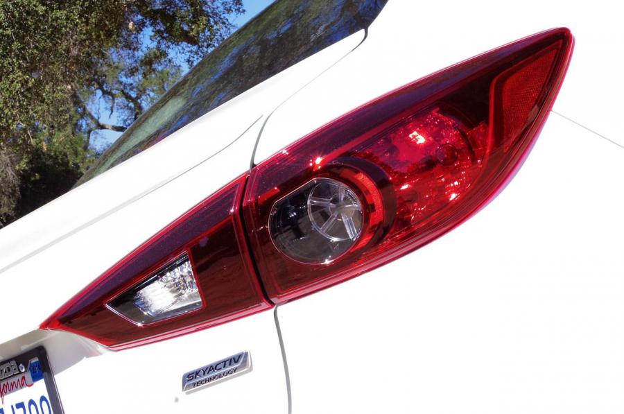  Mazda3 Sedan 2014 года  (фото 5 из 59)